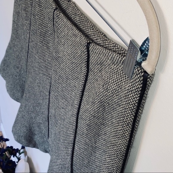 SOLD - Lauren Ralph Lauren Tweed Skirt - Picture 1 of 10